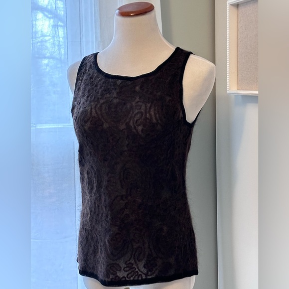 Dana Bachman matching button front cardigan and tank - Picture 3 of 4